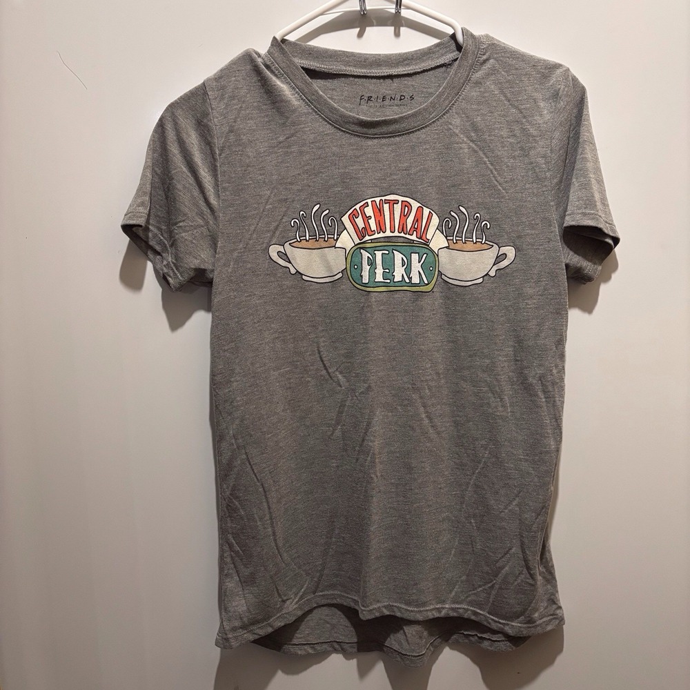 Friends Central Perk T Shirt XS 30' X 23"